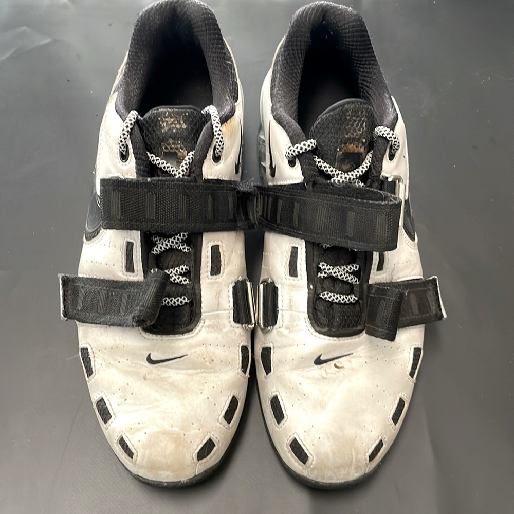Nike Romaleo 1 Weightlifting Shoe. Men’s size 9.5.